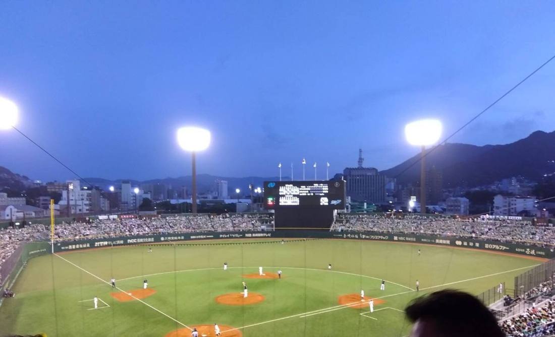 ナイター観戦