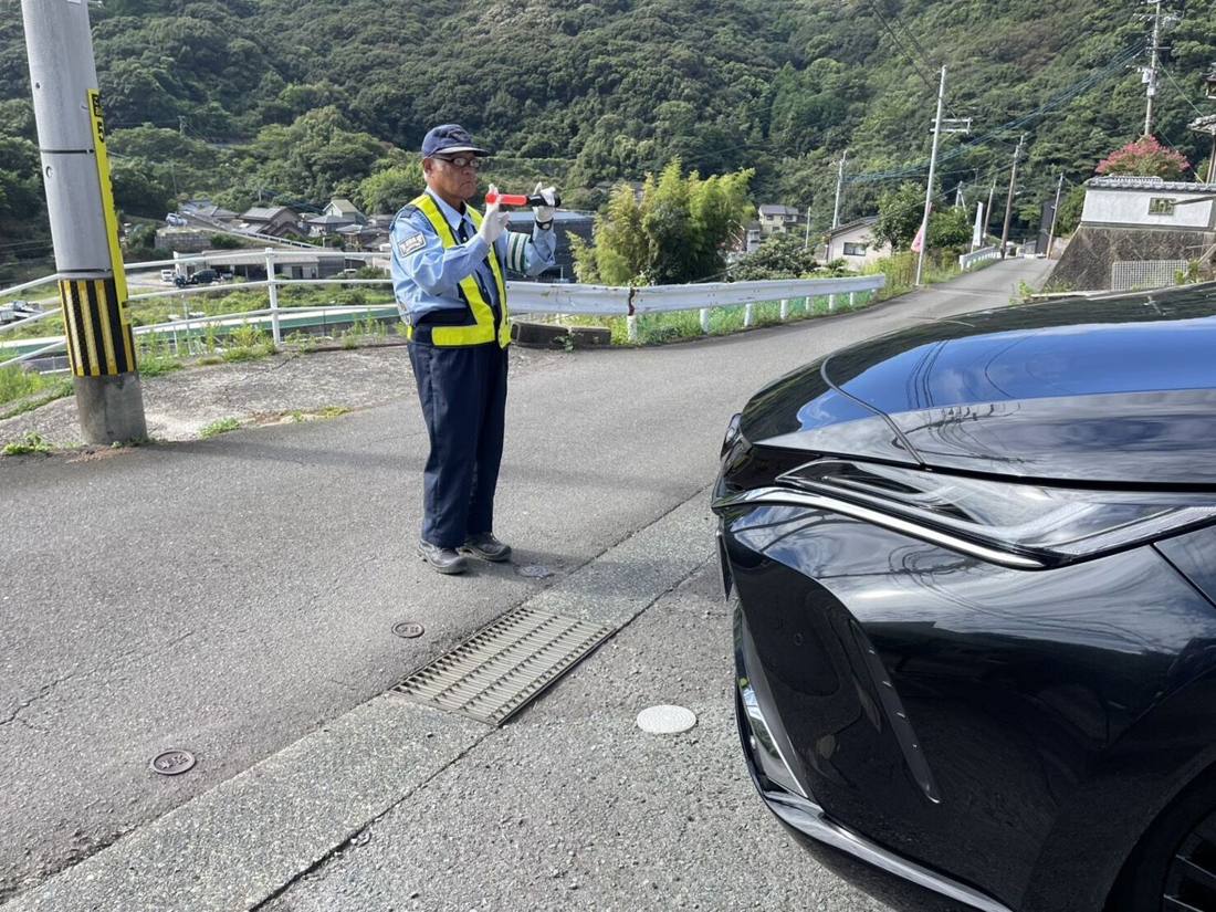 車両の誘導